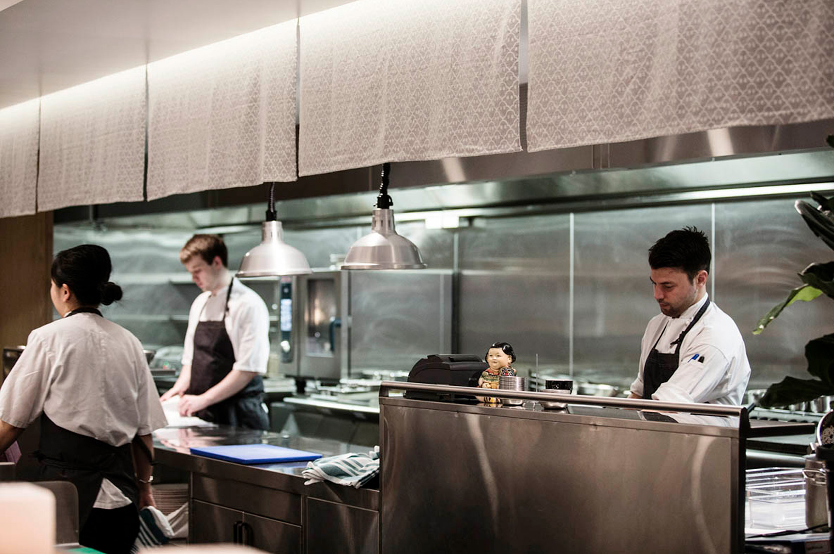 Supernormal Kitchen 02